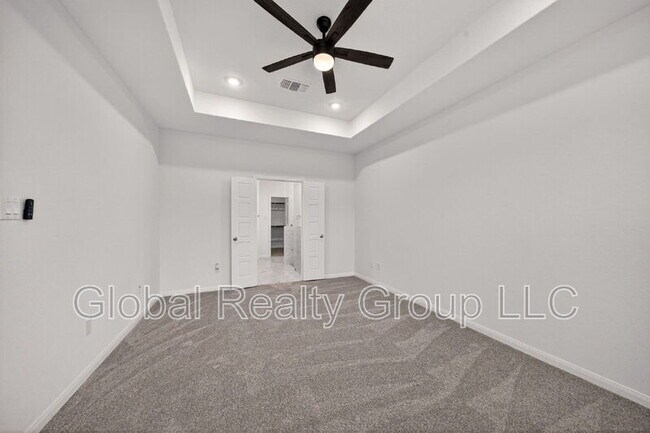 Building Photo - 10064 Mulhouse Dr