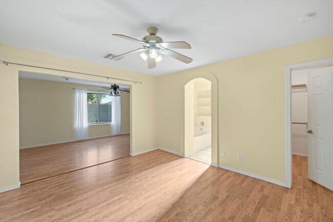 Building Photo - 4 Bedroom Home In Award Winning Vail Schoo...