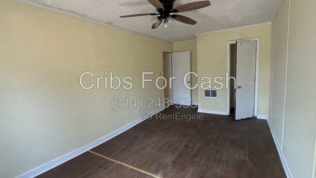 Building Photo - 1415 Geeston St