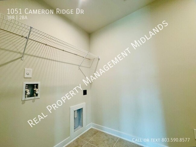 Building Photo - 1051 Cameron Ridge Dr