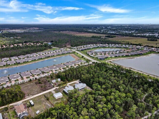Building Photo - 20462 Plumwood Lp