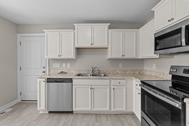 Building Photo - New build single family home!
