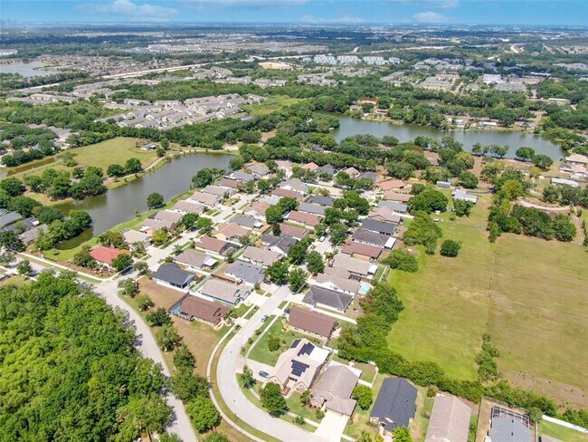 Building Photo - 6650 Thackston Dr