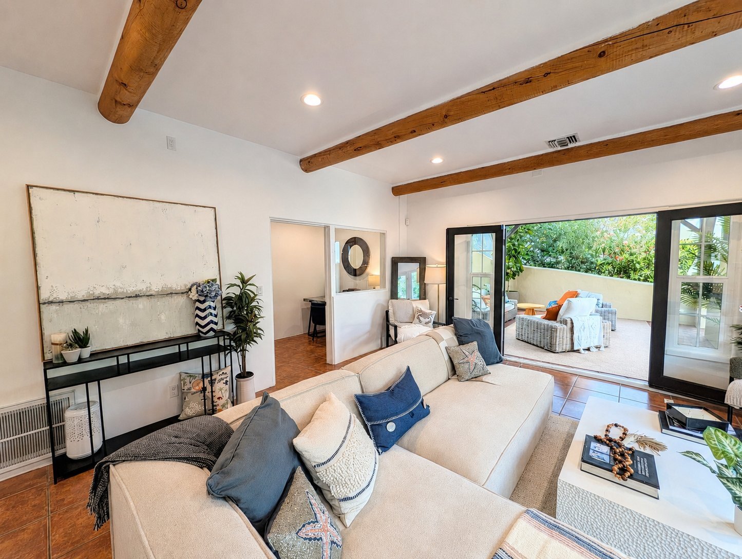 Building Photo - 25648 Timpangos Dr