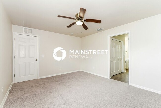 Building Photo - 4 Bedroom Pet-Friendly Home in Lehigh Acres, FL with Main Street Renewal