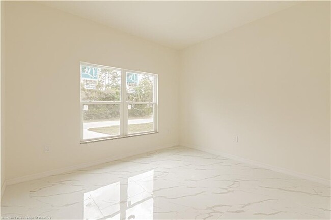 Building Photo - BRAND NEW-MOVE IN READY TWO BEDROOM/2 BATH...