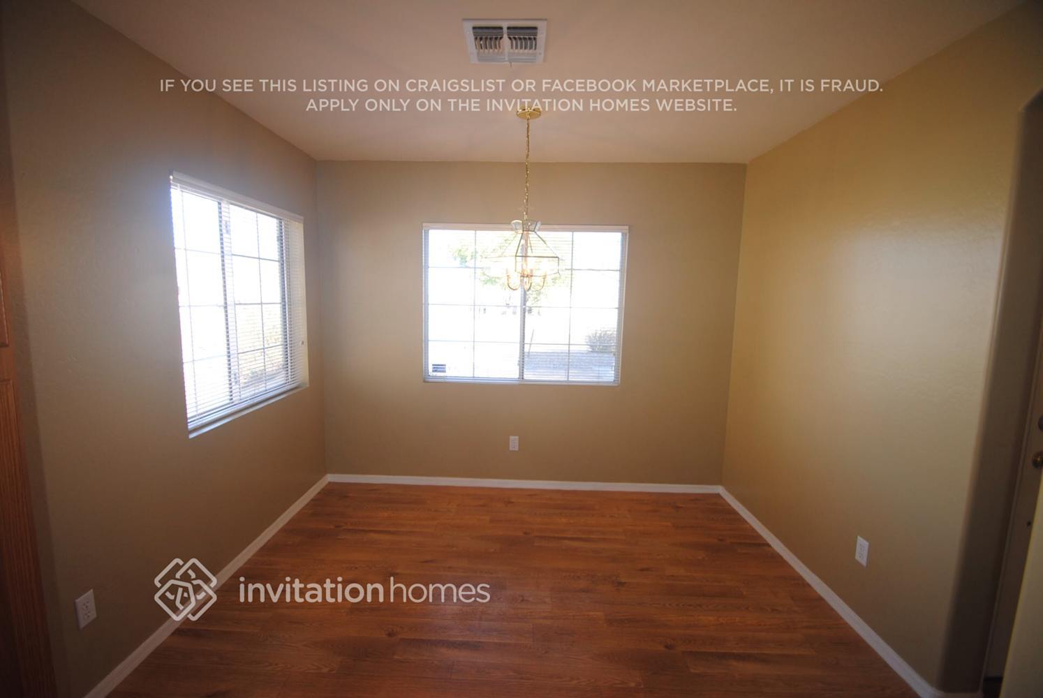 Building Photo - 12437 W Willow Ave