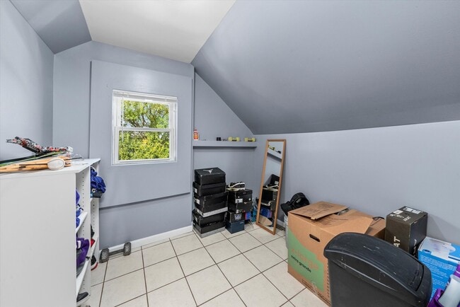 Building Photo - 5108 W 24th Pl