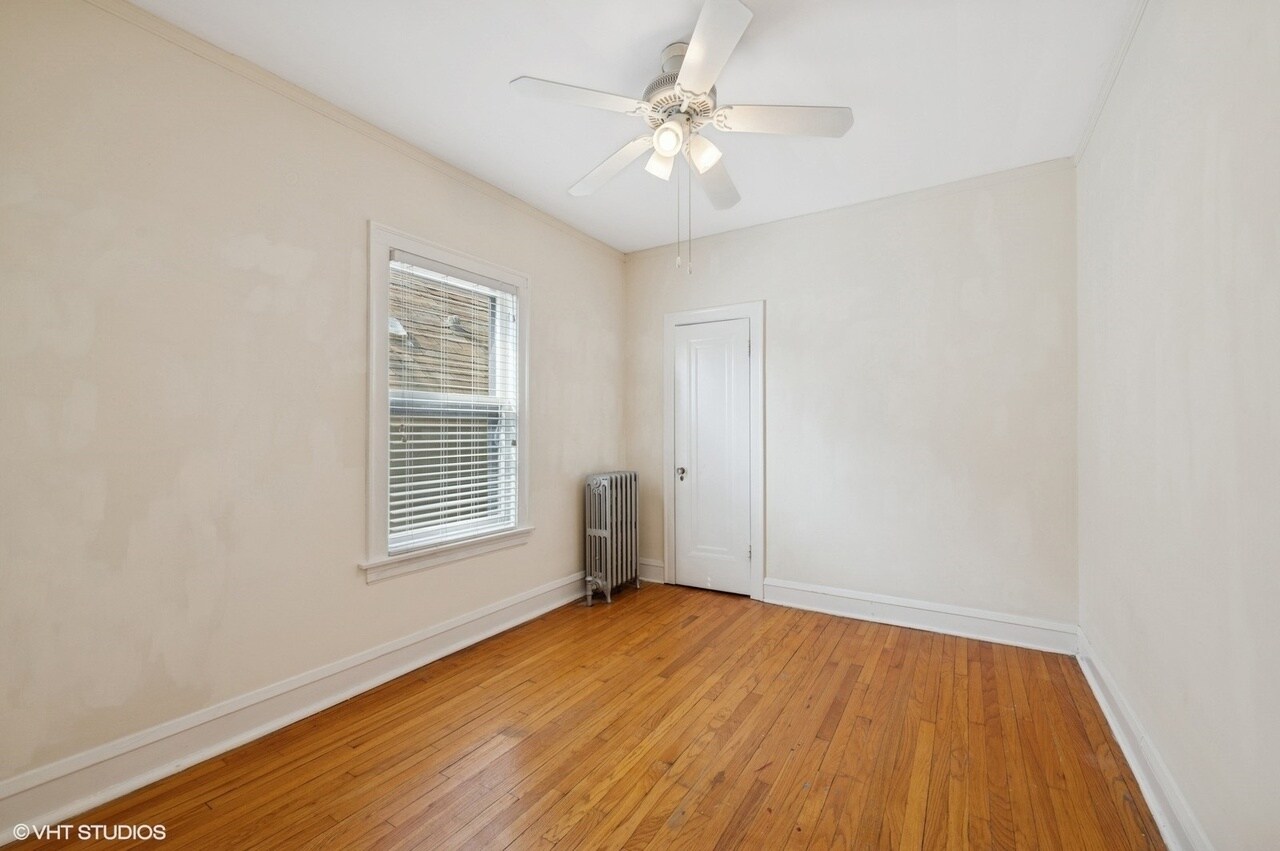 Bedroom 2 - 4943 N Leavitt St