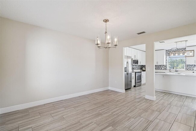 Building Photo - 3821 Stonefield Dr