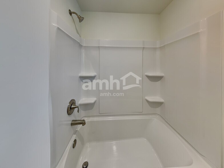 Building Photo - 3029 Ansley Place Rd