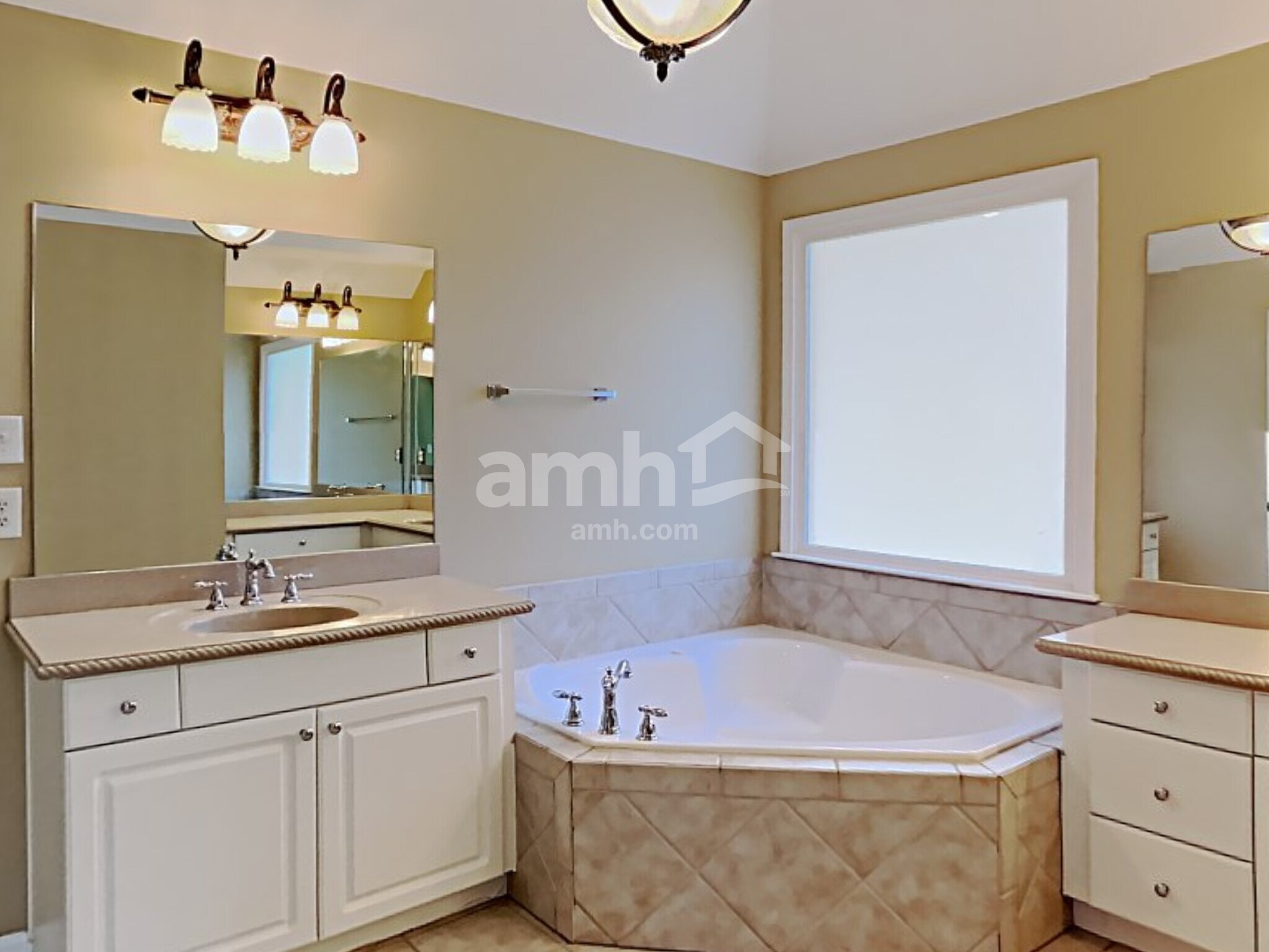 Building Photo - 4866 Trilogy Park Trail NE