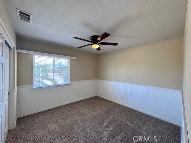 Building Photo - 30997 Oakhill Dr