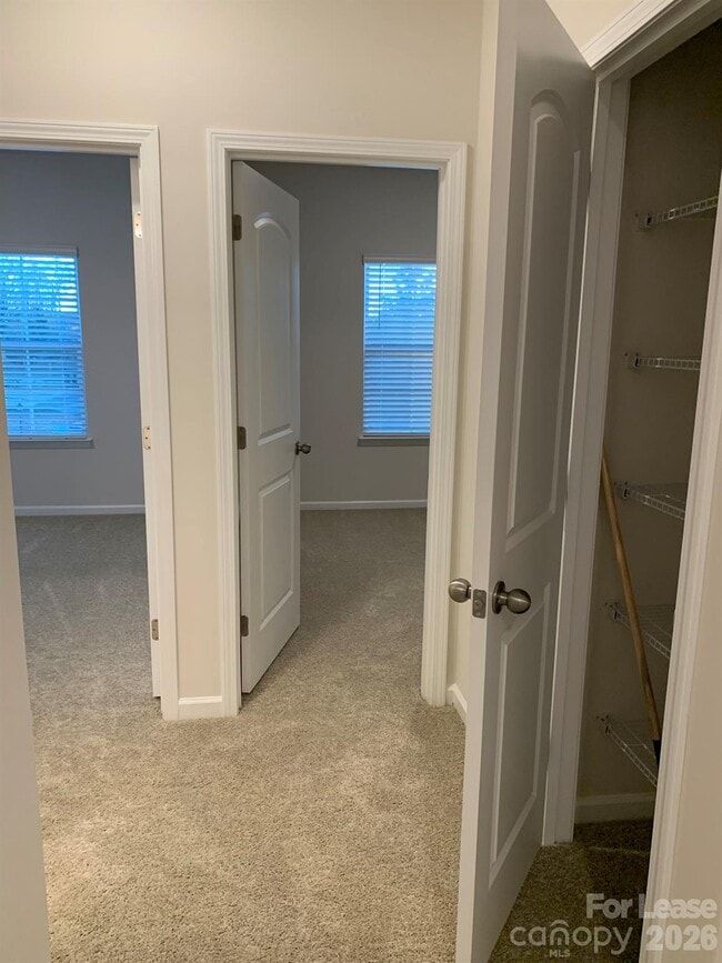 Building Photo - 12031 Remarque Rd