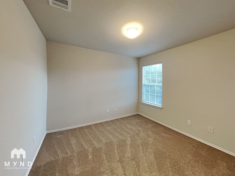 Building Photo - 13316 Marie Ln