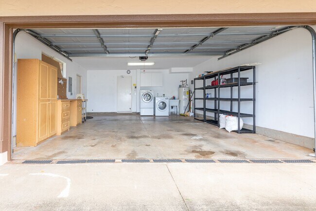 Building Photo - 3BD/2BA Single Family Home in Mililani Mauka with Solar and 2 Car Garage