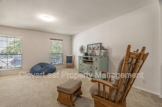 Building Photo - 9715 Justice Ln