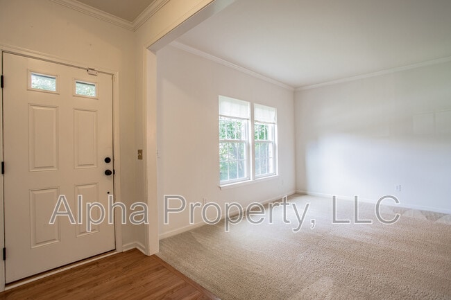 Building Photo - 11 Platte Ln