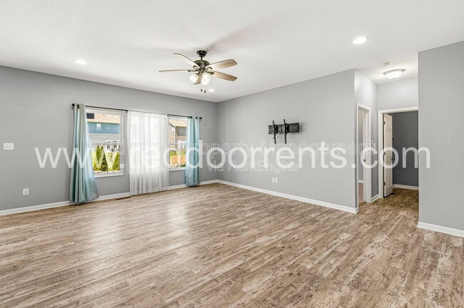 Building Photo - 4308 Blue Note Dr