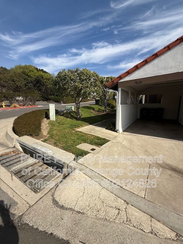 Building Photo - 3626 Calle Casino