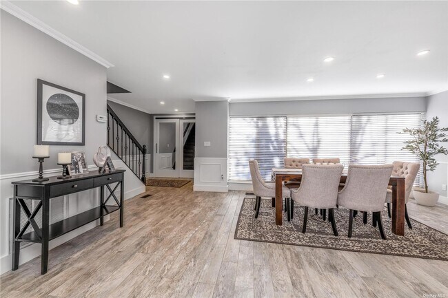 Building Photo - 6 Squirrel Hill