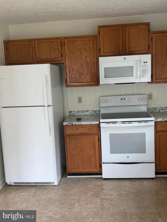 Building Photo - 347 Shenandoah Ave