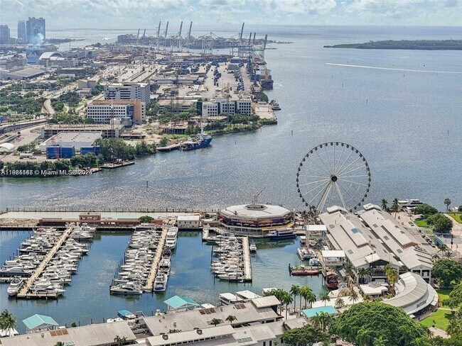 Building Photo - 159 NE 6th St