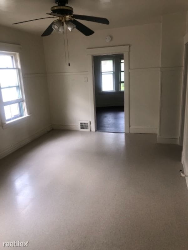 Building Photo - 4502 McGregor Ave