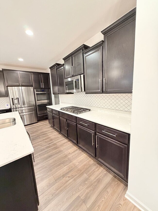 Building Photo - 4195 Risen Star Way