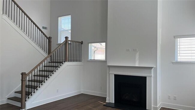 Building Photo - 3403 Dover Run Ln