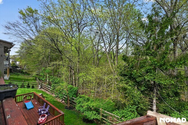 Building Photo - Spacious 4BR House in Germantown