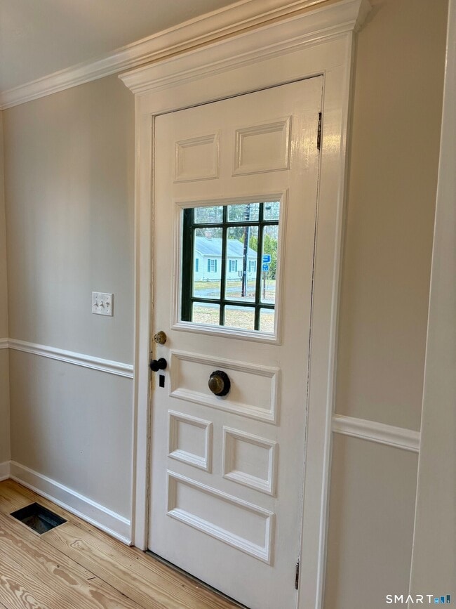 Building Photo - 66 -6 Elys Ferry Rd