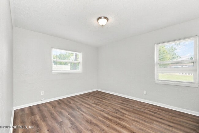 Building Photo - 6856 Camelot Rd
