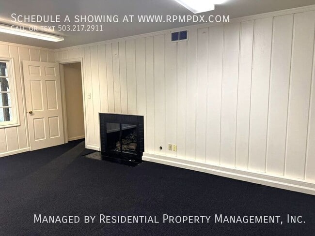 Building Photo - 1938 SW Edgewood Rd