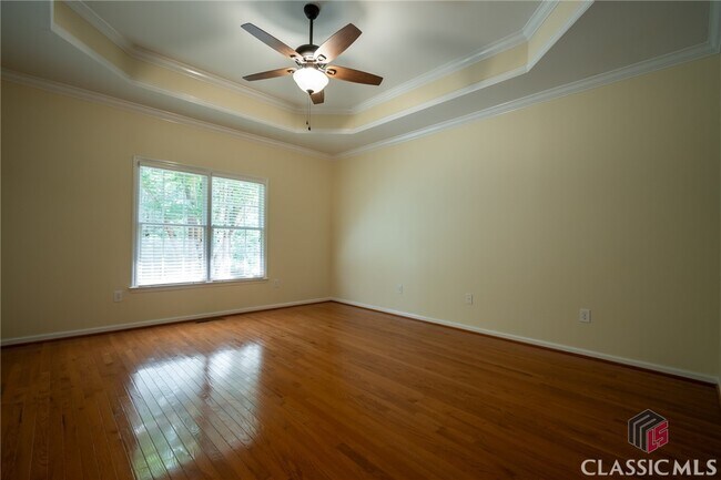 Building Photo - 1030 Laurel Springs Ct