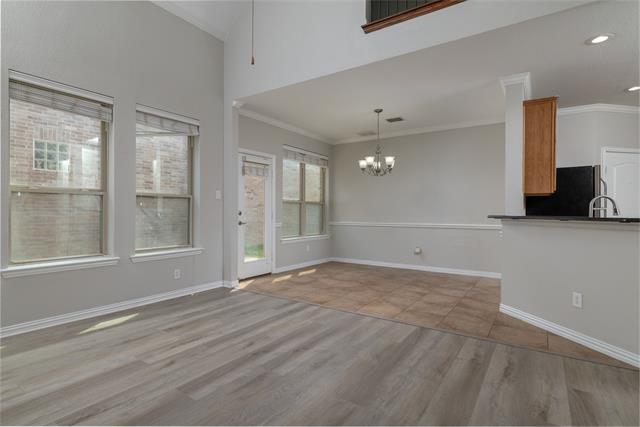 Building Photo - 2108 Harris Pl