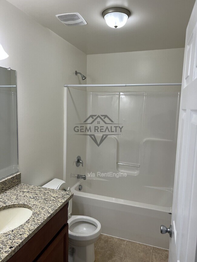 Building Photo - 8326 Quicks Way