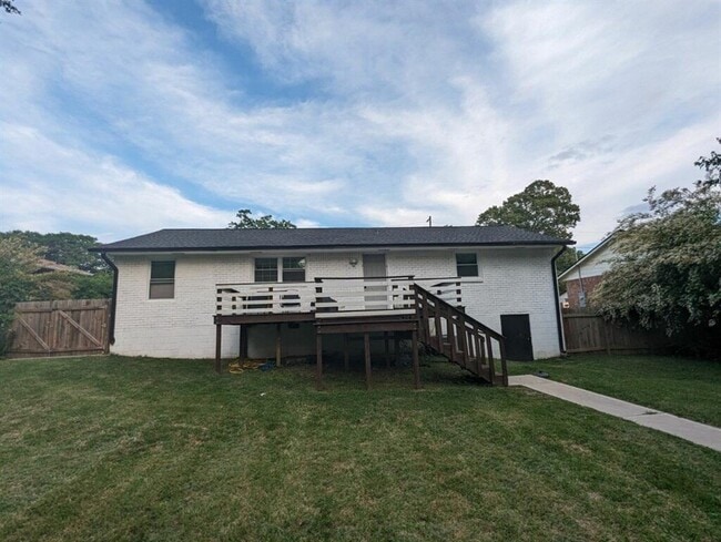 Building Photo - 6977 Eunice Dr