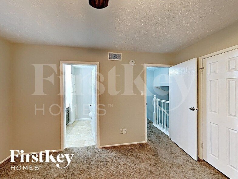 Building Photo - 3311 Birch Creek Dr