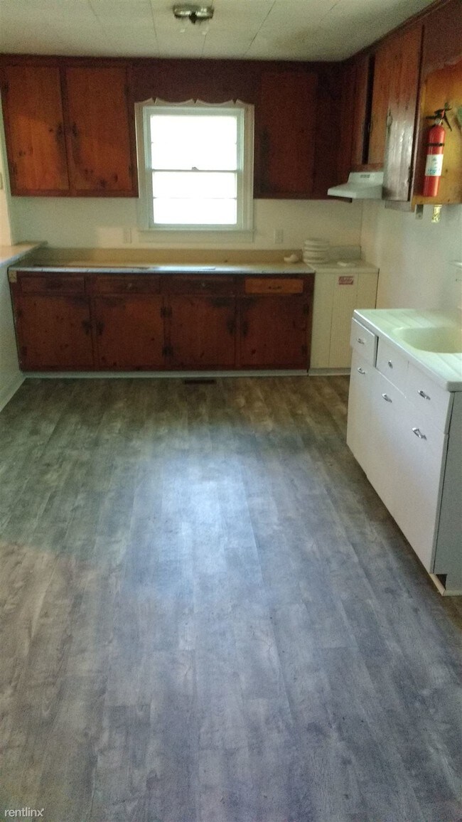 Building Photo - 4 N 2nd St