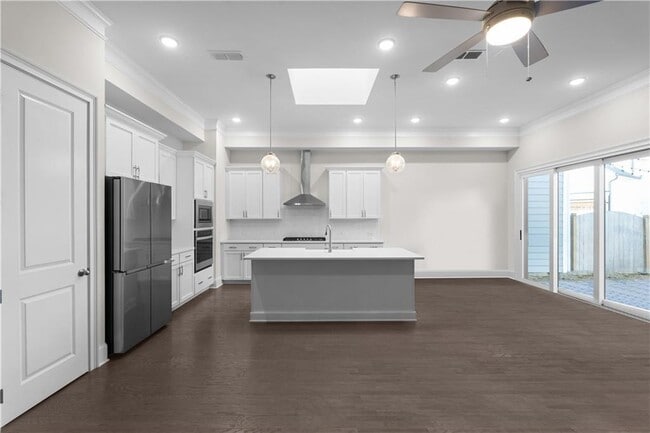 Building Photo - 648 Stickley Oak Way