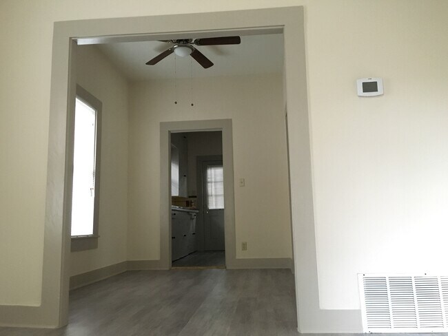 Building Photo - 505 Wilmington Ave
