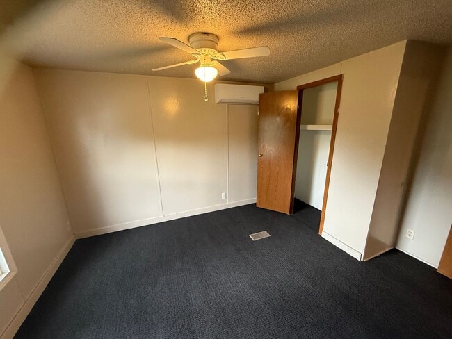 Building Photo - 33 Rocky Top Ridge Rd