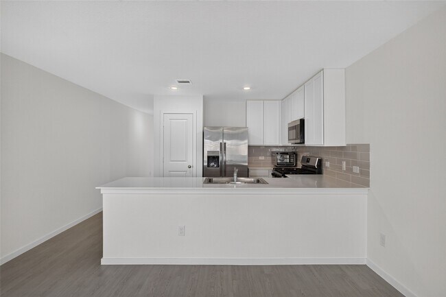 Building Photo - 26722 Cascade Sunrise St