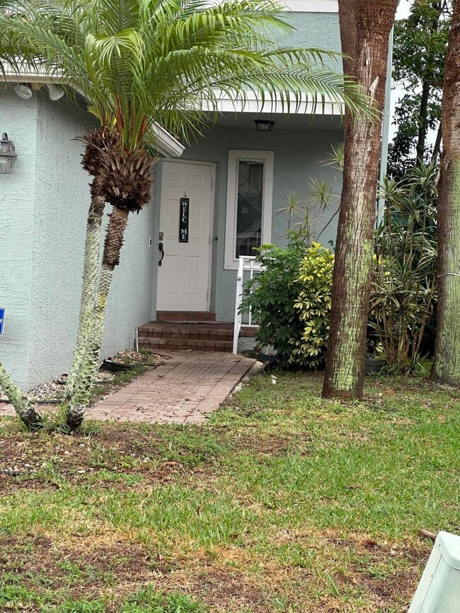 Building Photo - 5012 Starblaze Dr