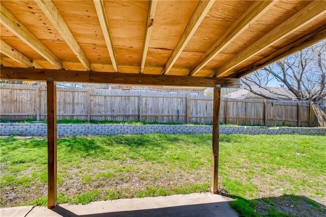 Building Photo - 1804 Whirlwind Trail