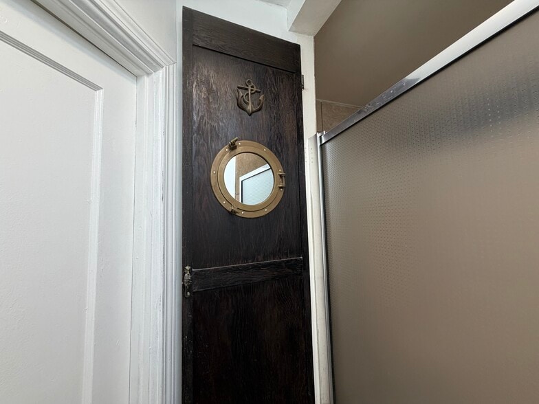 Building Photo - 1745 College View Pl