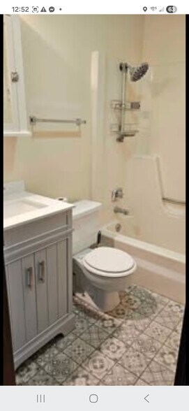 Building Photo - 5000 Twana Dr