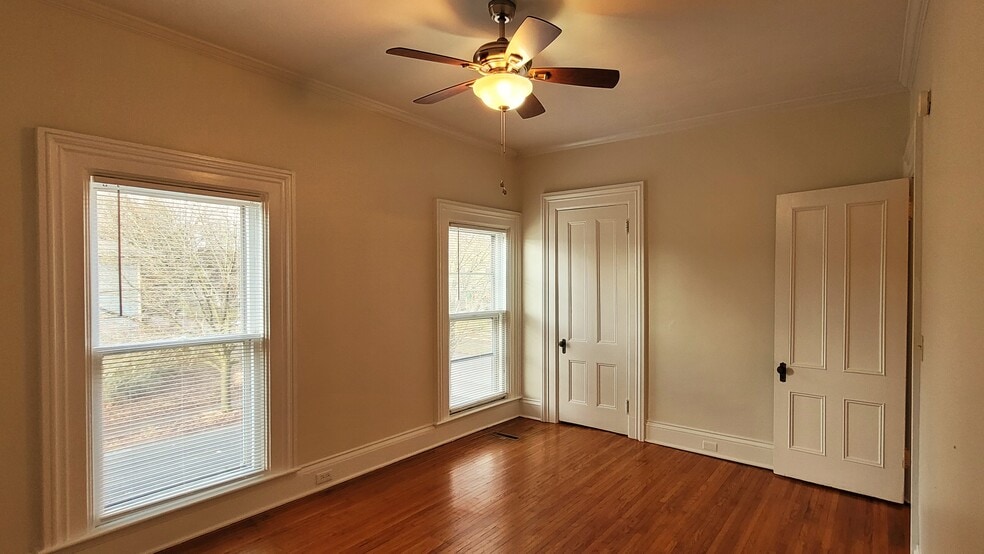 Primary Bedroom - 114 Elm St