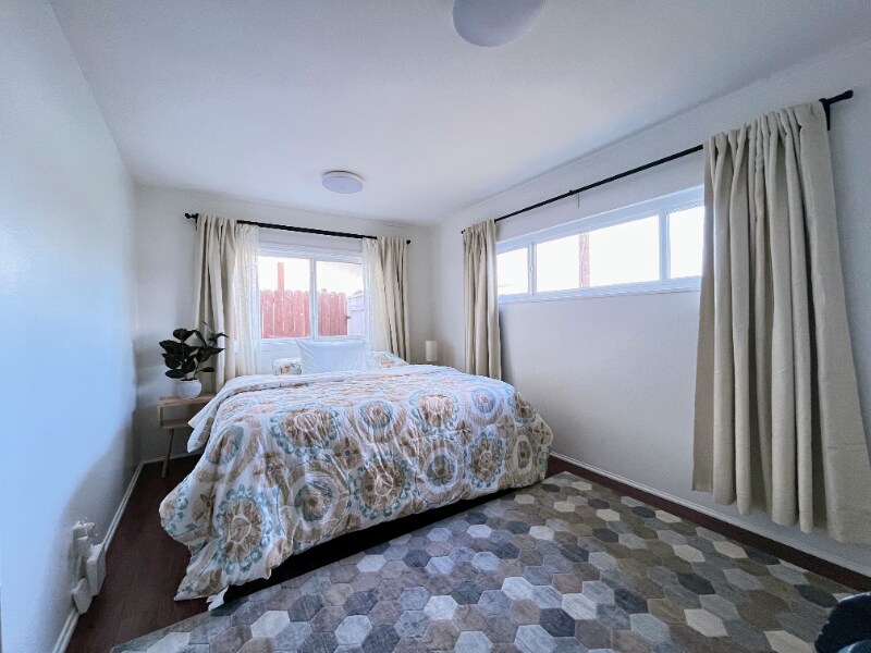 Building Photo - 17700 S Western Ave